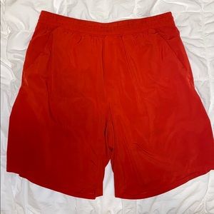 Men’s Lululemon Pace Breaker shorts